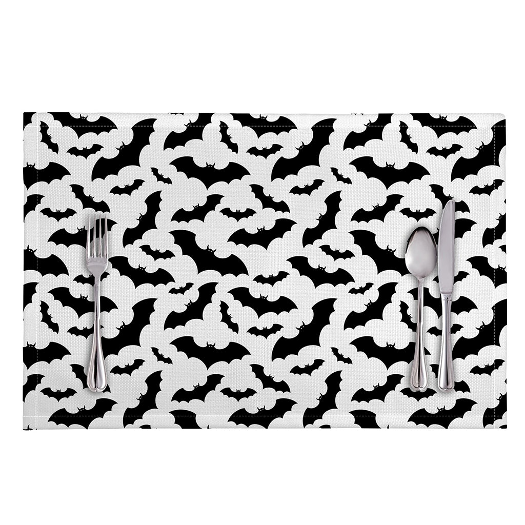White And Black Halloween Bat Print Placemat