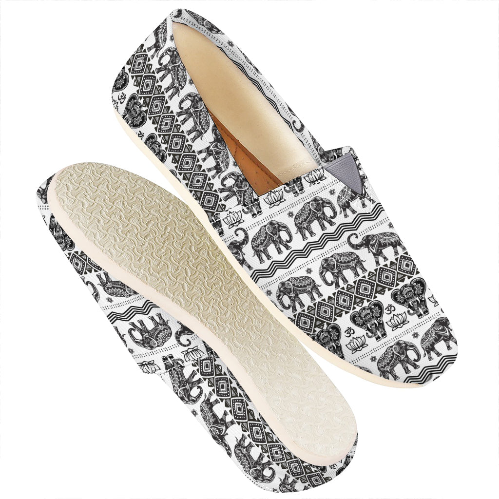 White And Black Indian Elephant Print Casual Shoes