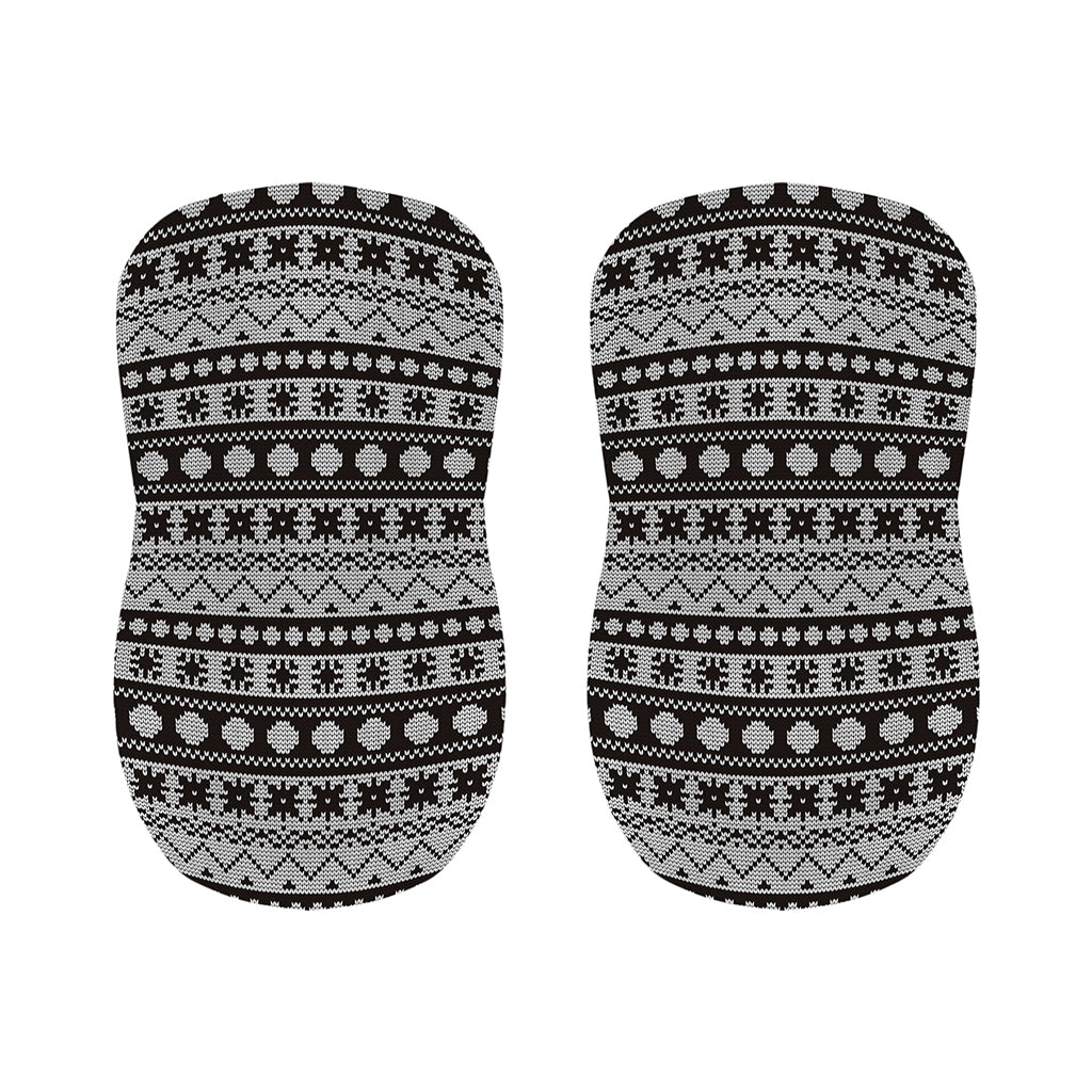 White And Black Knitted Pattern Print Bar Stool Covers