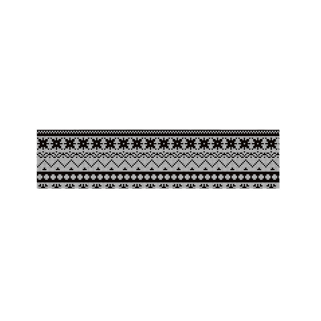 White And Black Knitted Pattern Print Bed Runner
