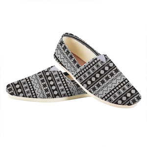 White And Black Knitted Pattern Print Casual Shoes