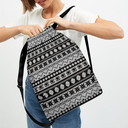 White And Black Knitted Pattern Print Drawstring Backpack