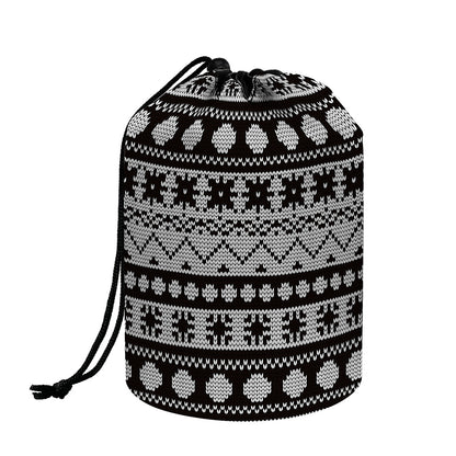 White And Black Knitted Pattern Print Drawstring Makeup Bag