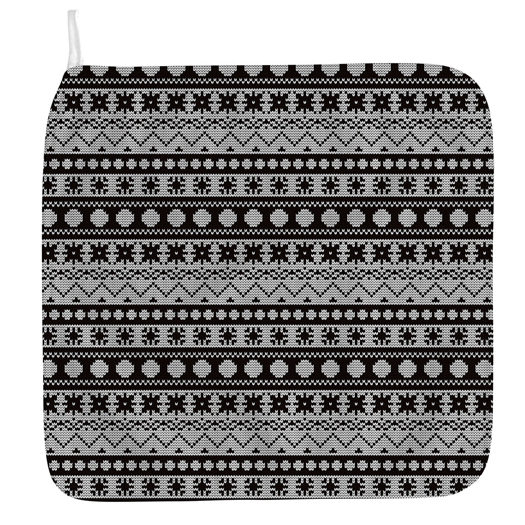 White And Black Knitted Pattern Print Hand Towel