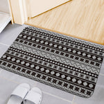 White And Black Knitted Pattern Print Indoor Door Mat