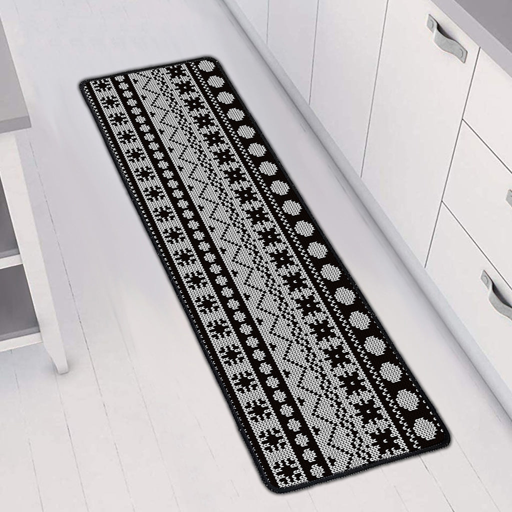 White And Black Knitted Pattern Print Long Kitchen Mat