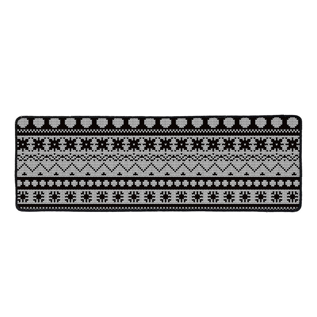 White And Black Knitted Pattern Print Long Kitchen Mat