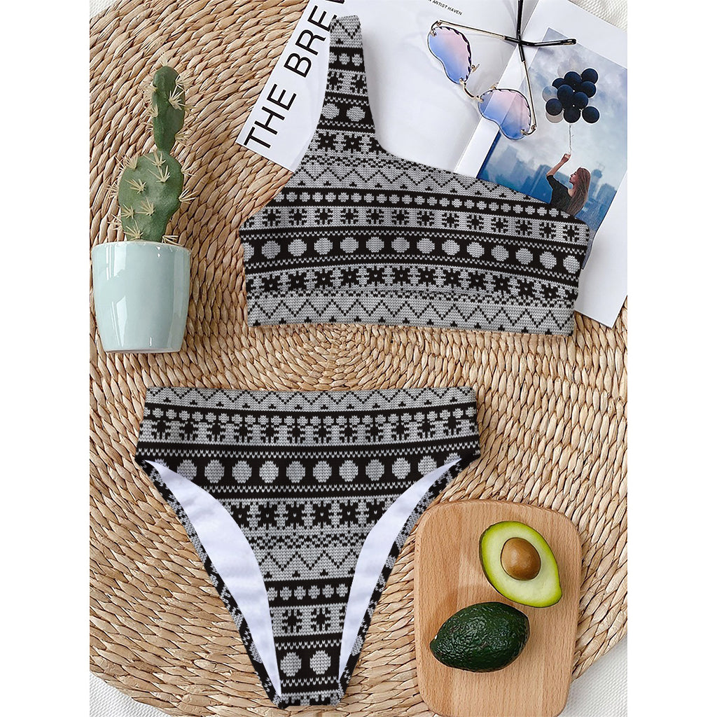 White And Black Knitted Pattern Print One Shoulder Bikini Top