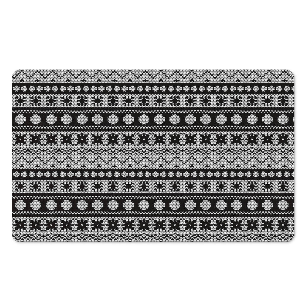 White And Black Knitted Pattern Print Polyester Doormat