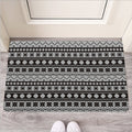 White And Black Knitted Pattern Print Rubber Doormat