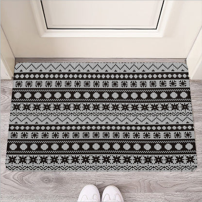 White And Black Knitted Pattern Print Rubber Doormat