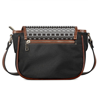 White And Black Knitted Pattern Print Saddle Bag