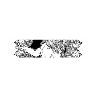 White And Black Leo Sign Print Bed Runner