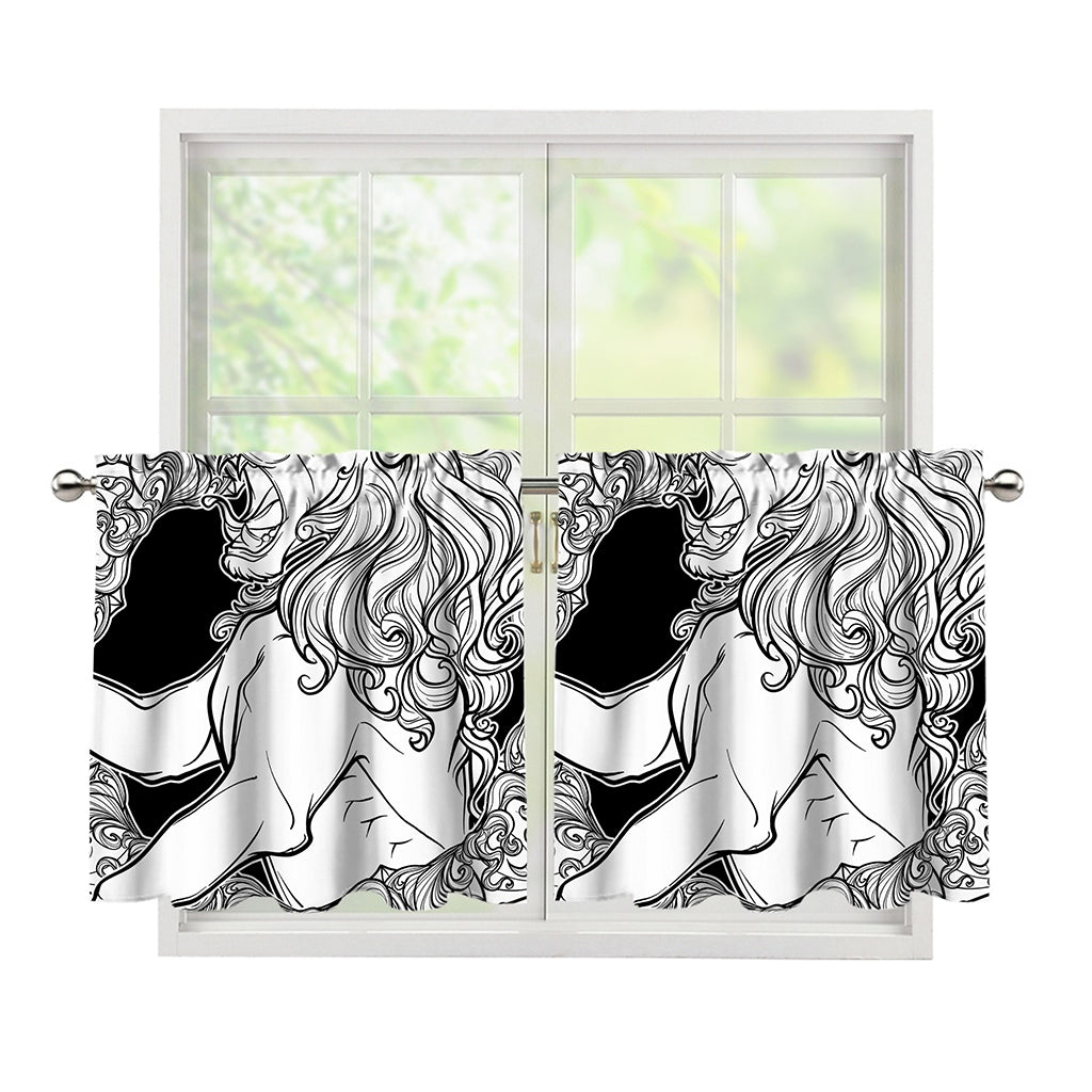 White And Black Leo Sign Print Tier Curtains