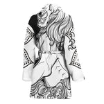 White And Black Leo Sign Print Women's Bathrobe