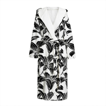 White And Black Lily Pattern Print Hooded Bathrobe