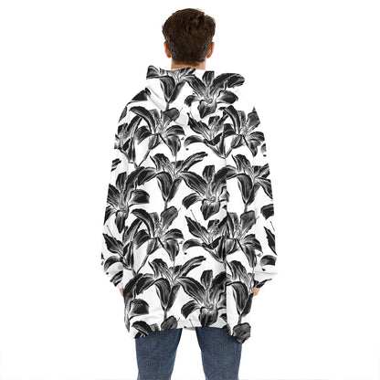 White And Black Lily Pattern Print Hoodie Blanket