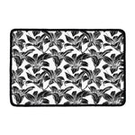 White And Black Lily Pattern Print Kitchen Mat