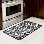 White And Black Lily Pattern Print Kitchen Mat