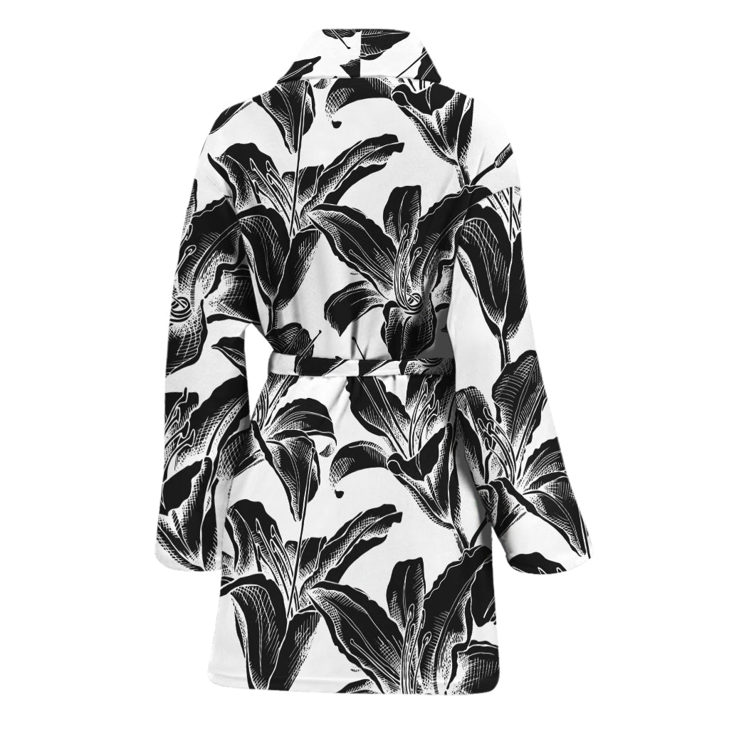 White And Black Lily Pattern Print Women's Bathrobe