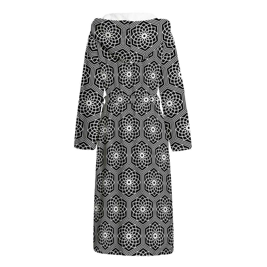 White And Black Lotus Pattern Print Hooded Bathrobe