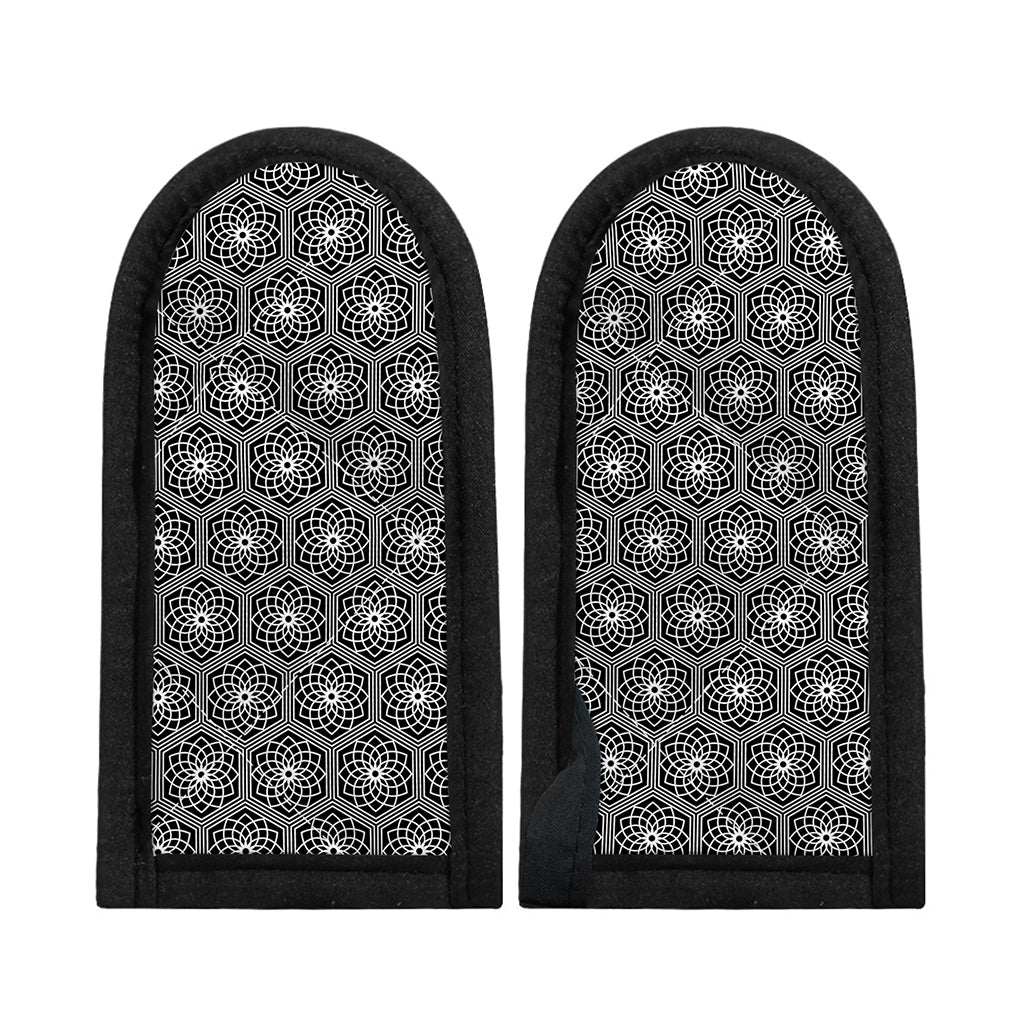 White And Black Lotus Pattern Print Skillet Handle Cover
