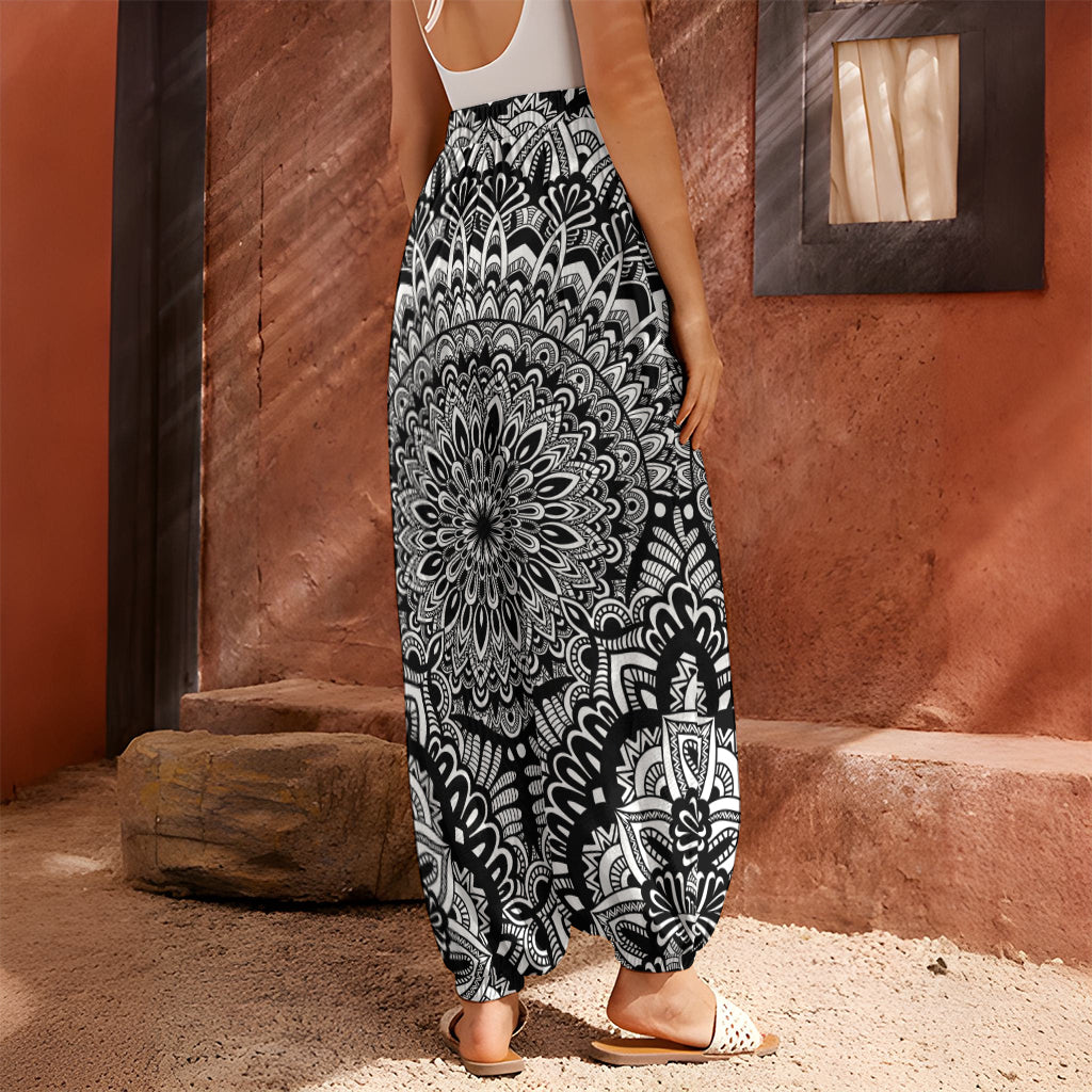 White And Black Mandala Print Harem Pants