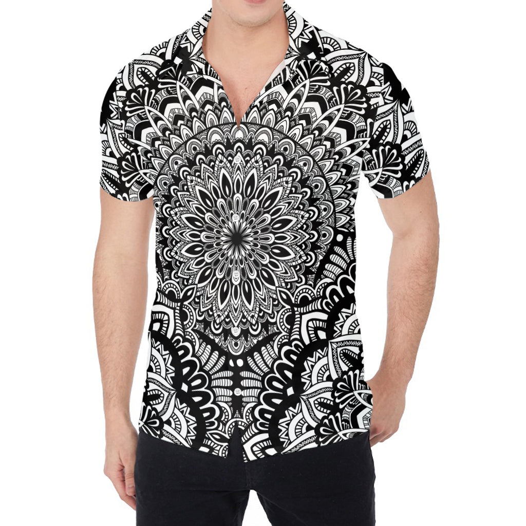 White And Black Mandala Print Men's Shirt