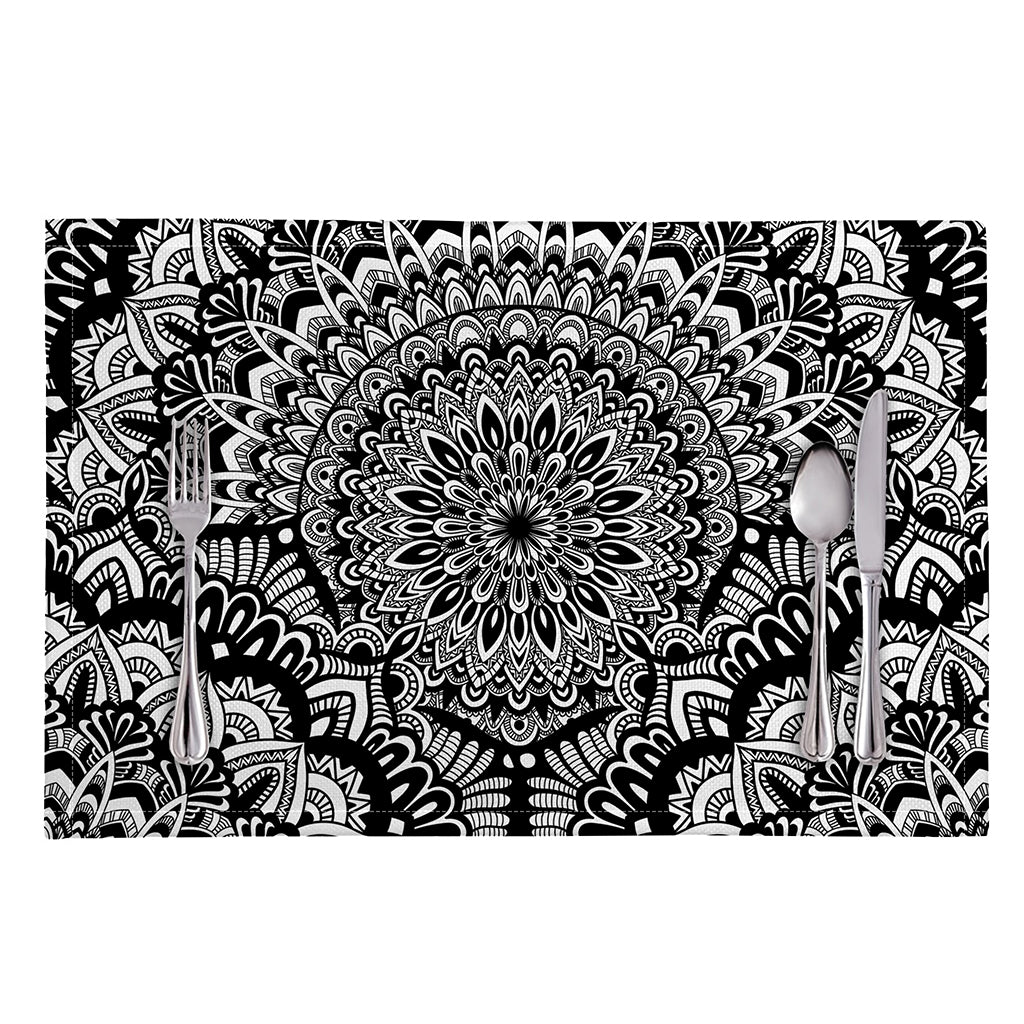 White And Black Mandala Print Placemat