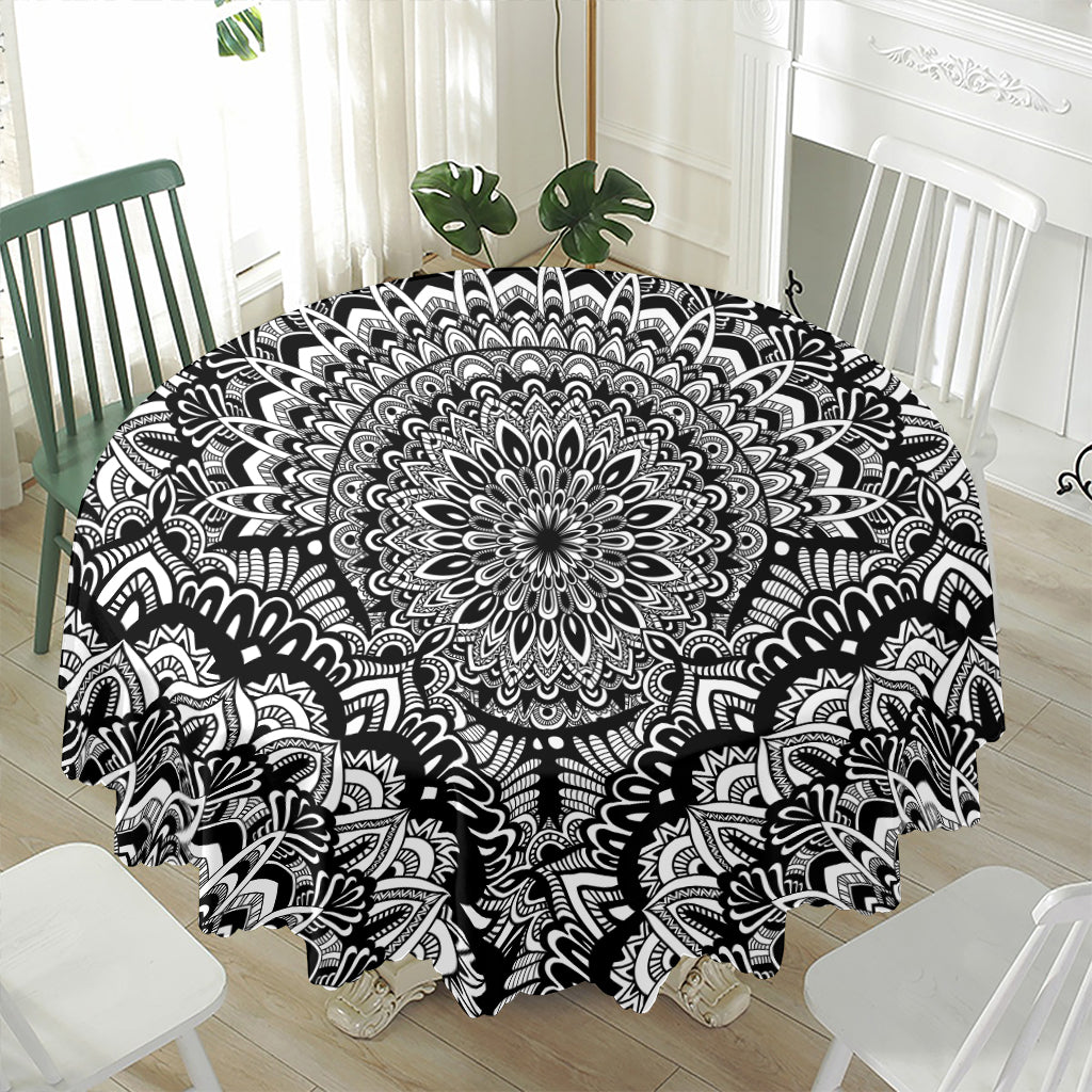 White And Black Mandala Print Waterproof Round Tablecloth