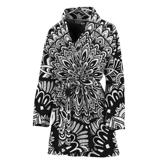 White And Black Mandala Print Women's Bathrobe