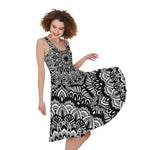 White And Black Mandala Print Women's Sleeveless Dress