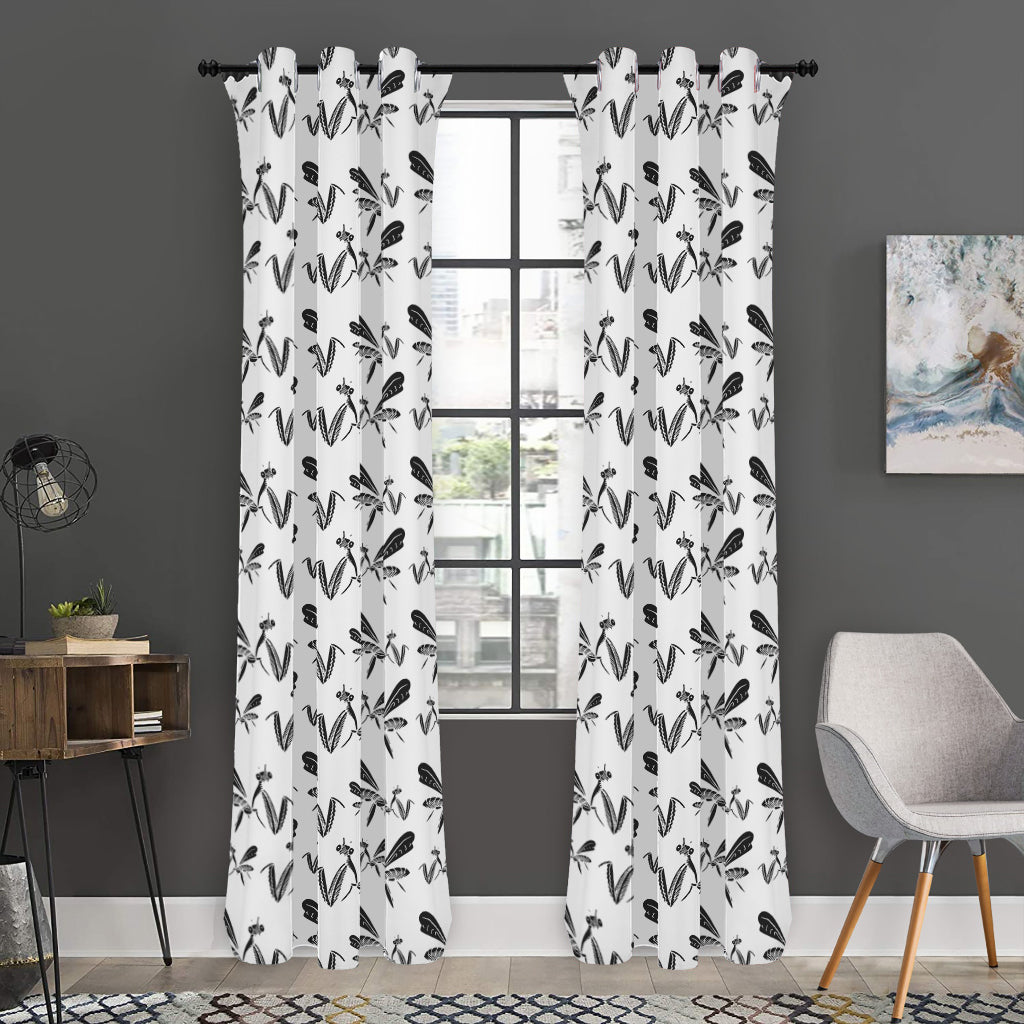 White And Black Mantis Pattern Print Curtain