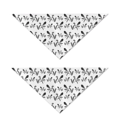 White And Black Mantis Pattern Print Dog Bandana