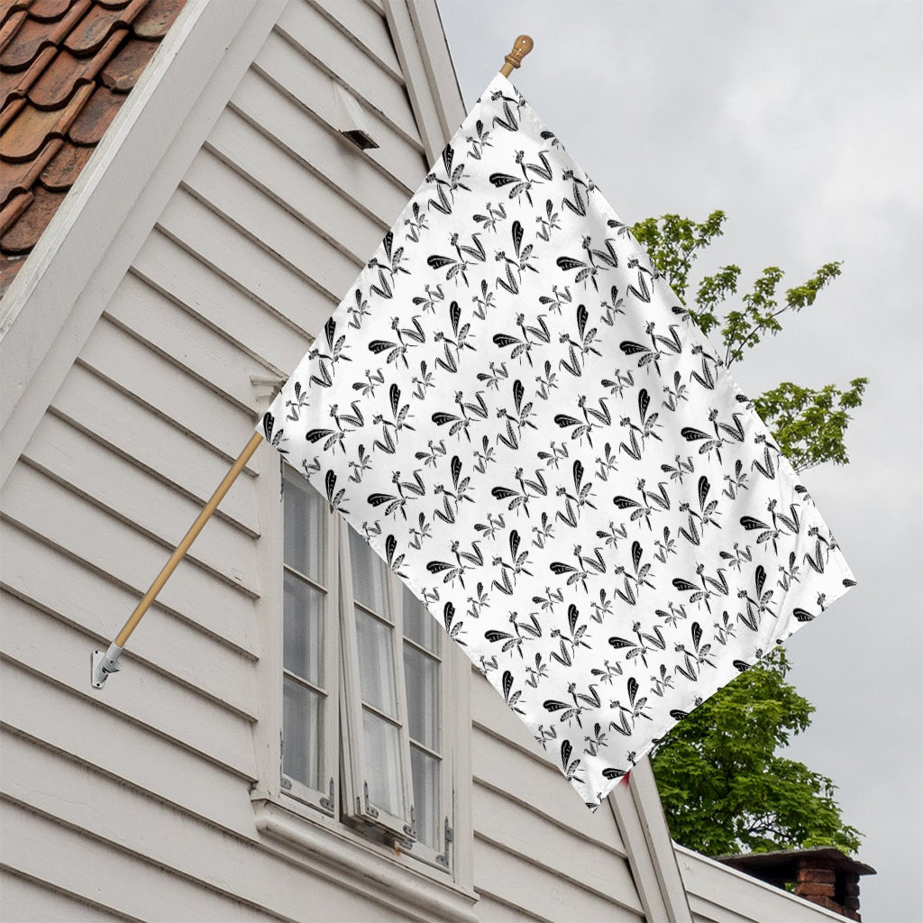White And Black Mantis Pattern Print House Flag