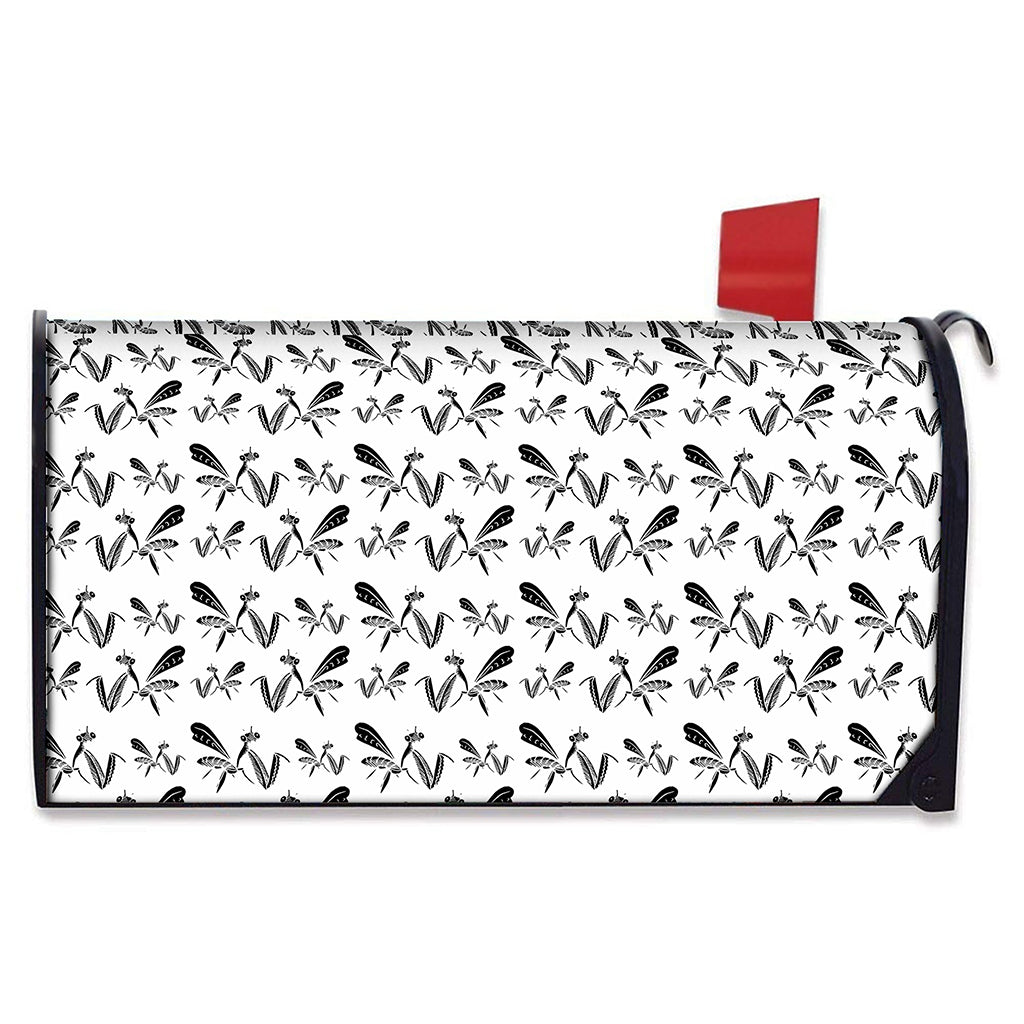 White And Black Mantis Pattern Print Mailbox Cover