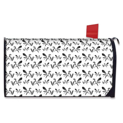 White And Black Mantis Pattern Print Mailbox Cover