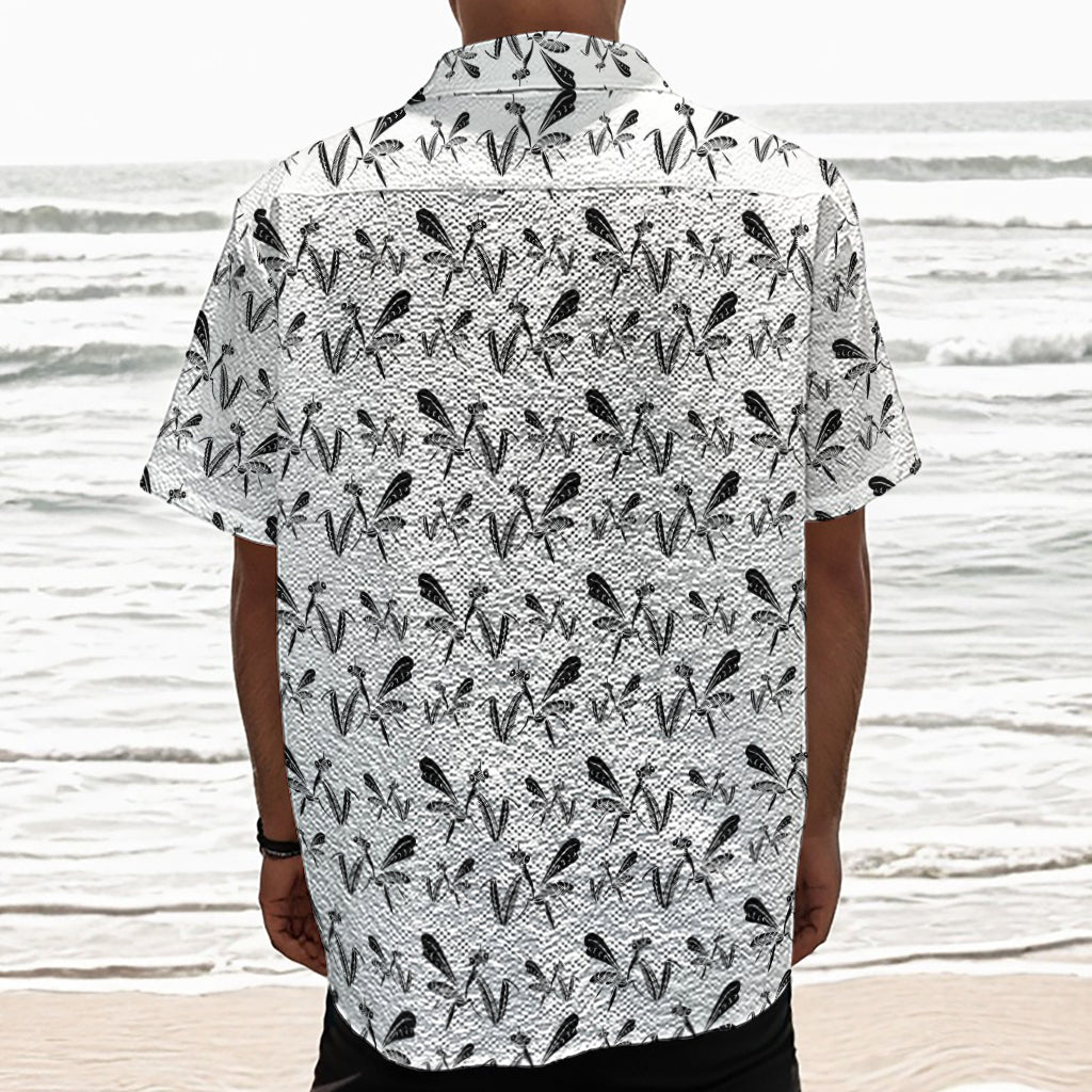 White And Black Mantis Pattern Print Textured Short Sleeve Shirt