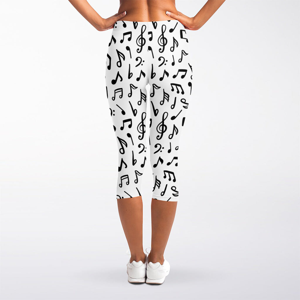 White And Black Music Note Pattern Print Women's Capri Leggings