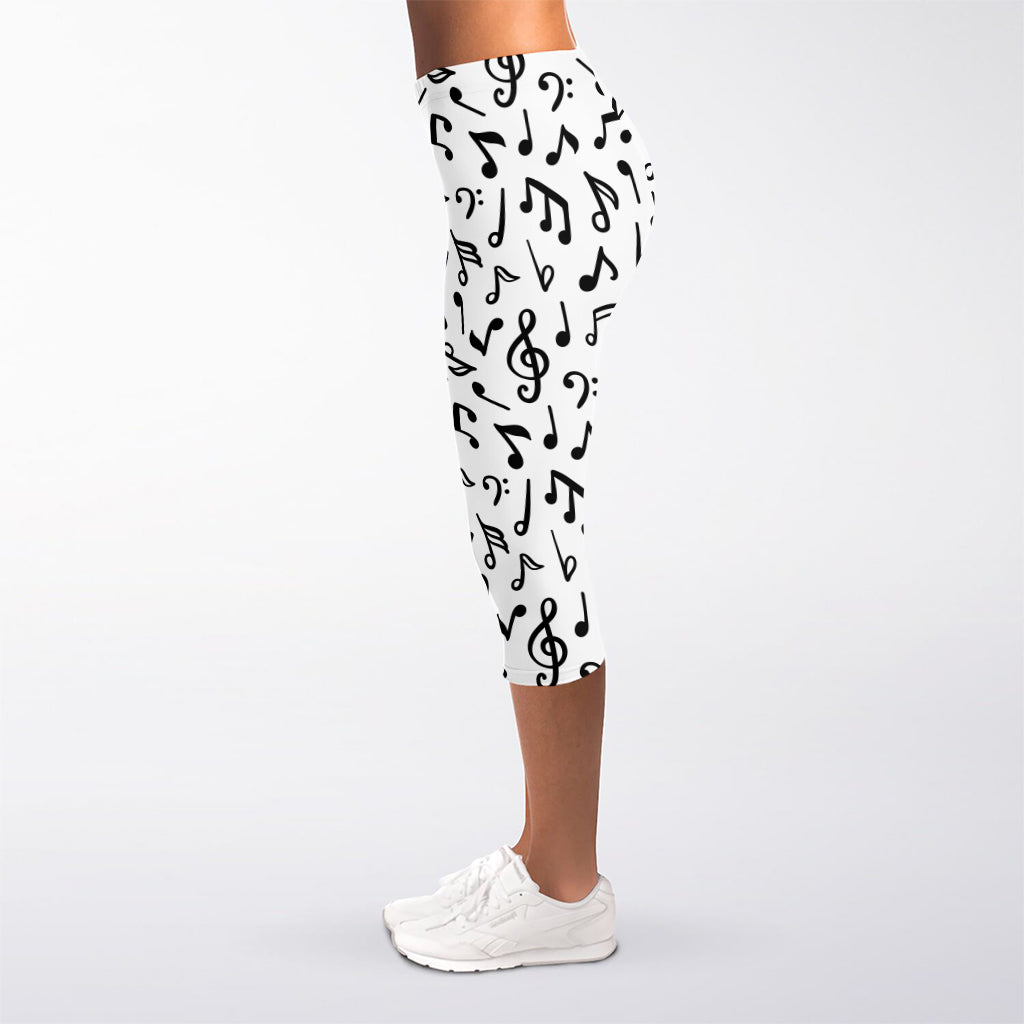 White And Black Music Note Pattern Print Women's Capri Leggings