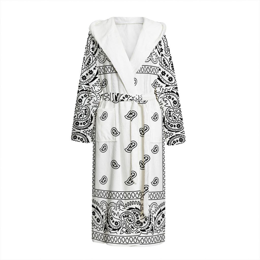 White And Black Paisley Bandana Print Hooded Bathrobe