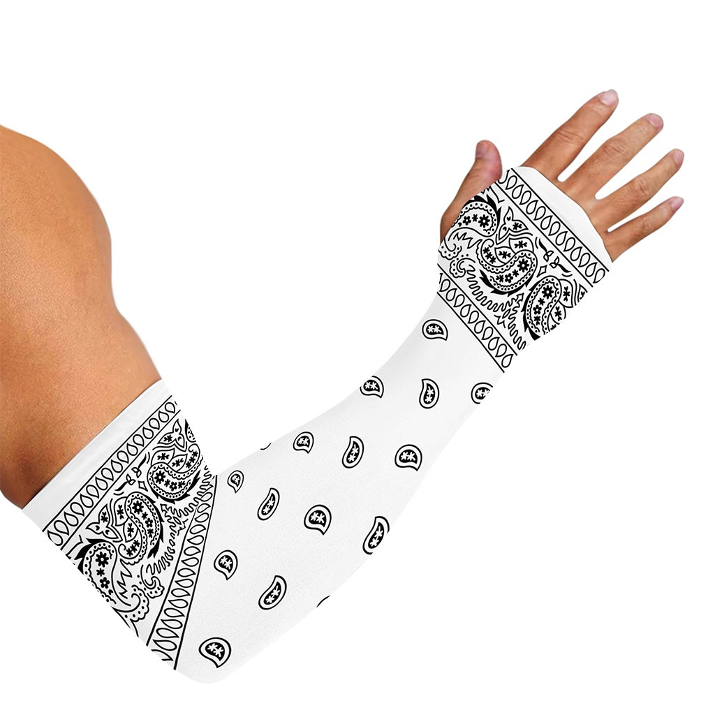 White And Black Paisley Bandana Print Sun Protection Arm Sleeves