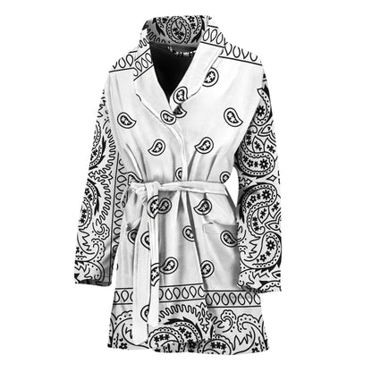 White And Black Paisley Bandana Print Women's Bathrobe