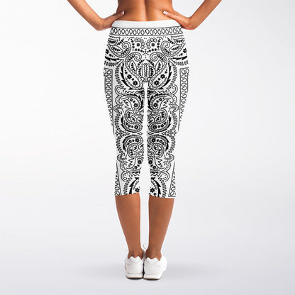 White And Black Paisley Bandana Print Women's Capri Leggings