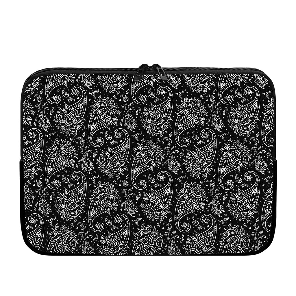 White And Black Paisley Pattern Print Laptop Sleeve