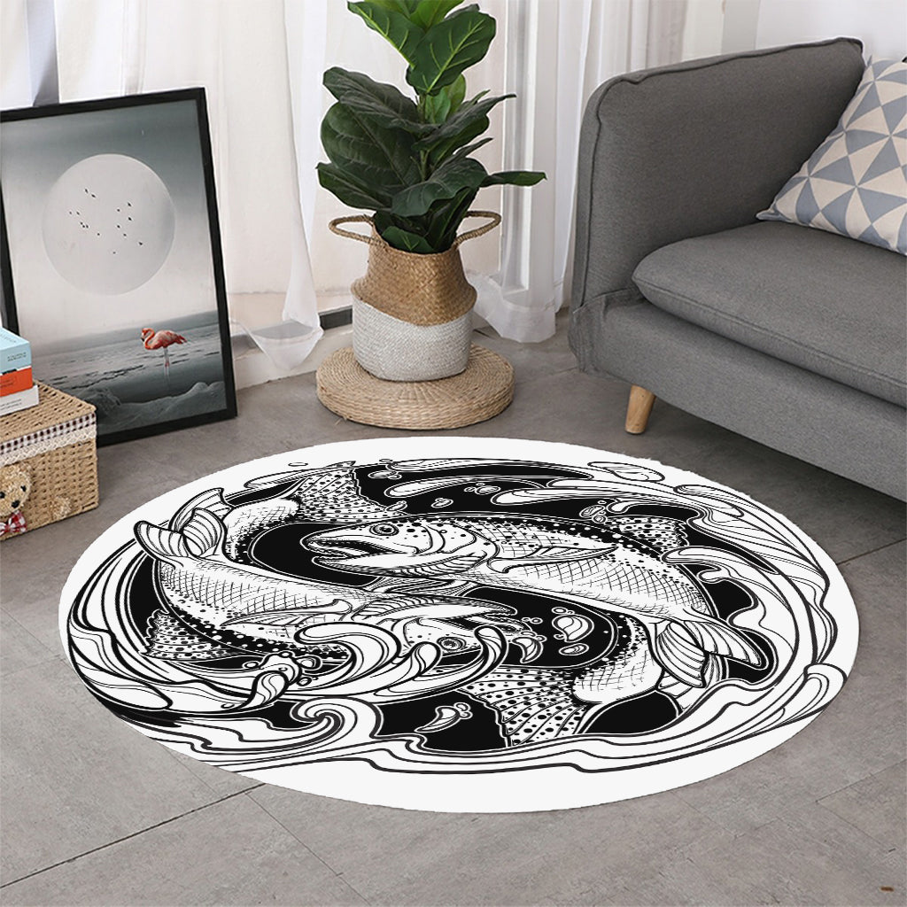 White And Black Pisces Sign Print Round Rug