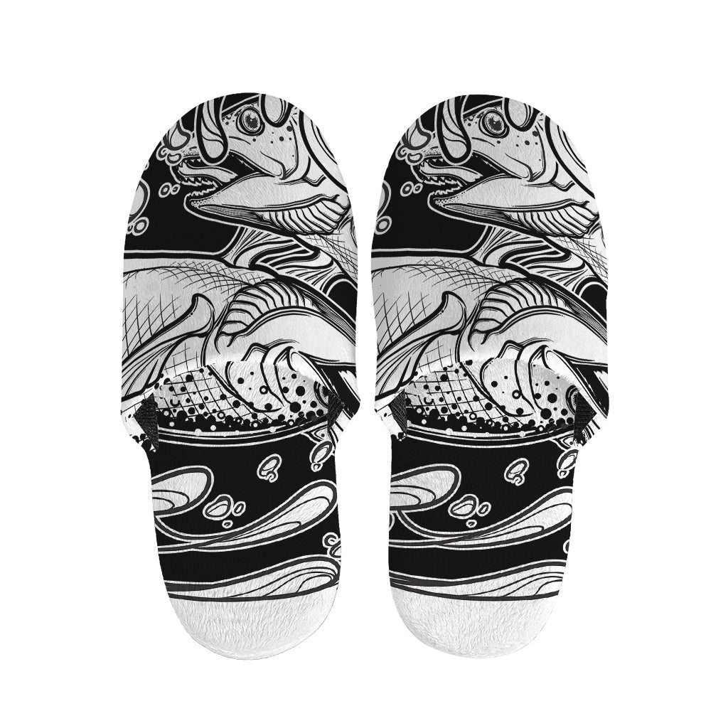 White And Black Pisces Sign Print Slippers