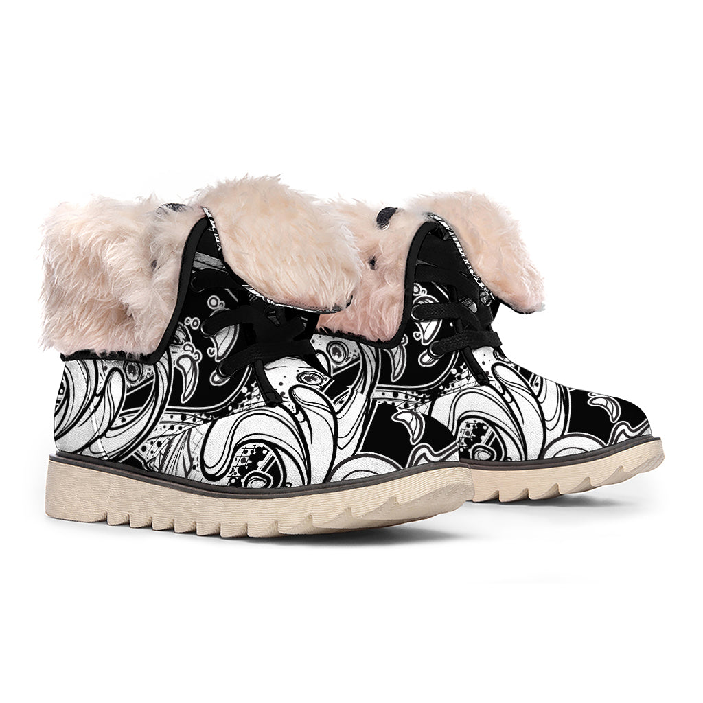 White And Black Pisces Sign Print Winter Boots