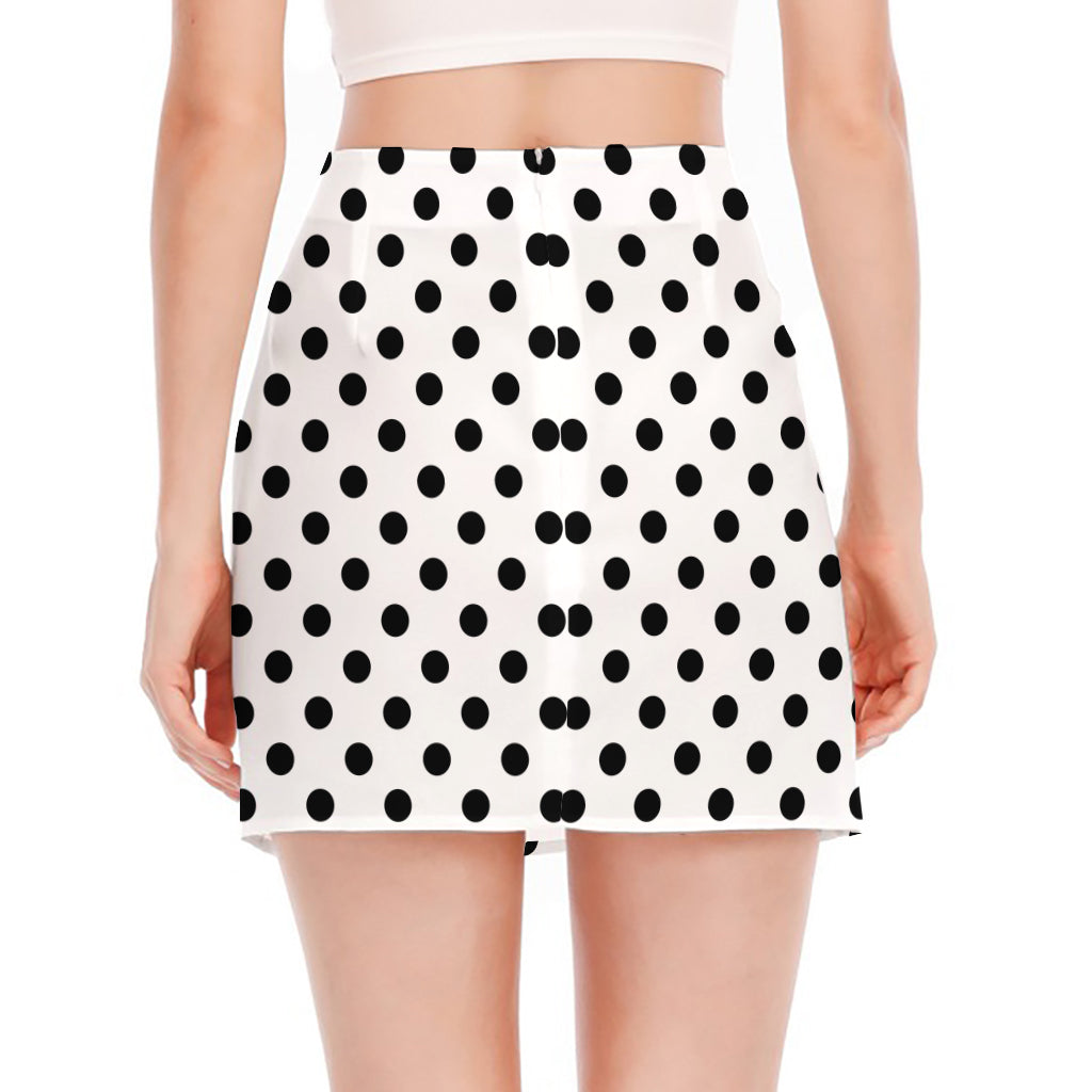 White And Black Polka Dot Pattern Print Side Slit Mini Skirt