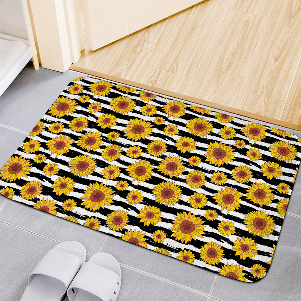 White And Black Stripe Sunflower Print Indoor Door Mat